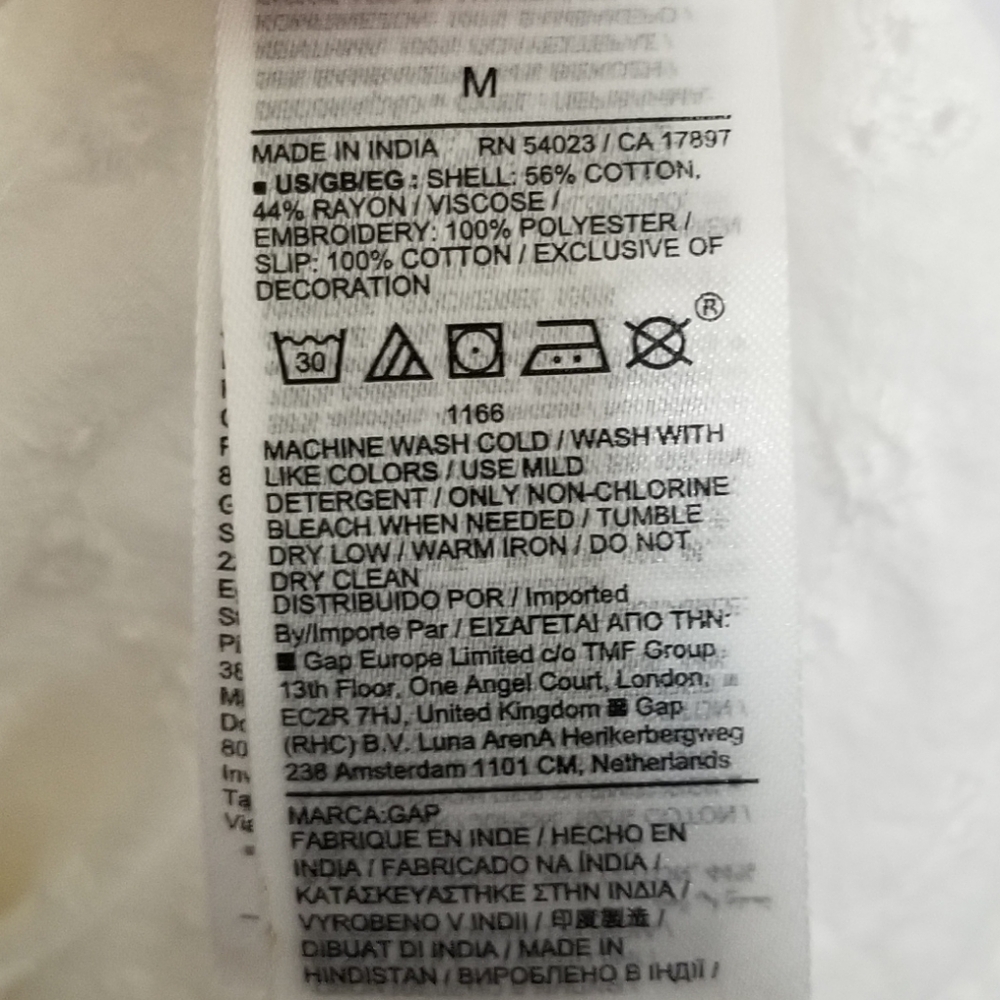 GAP Off White Eyelet Maxi Dress Size Medium - Picture 10 of 10